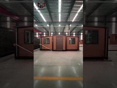 Your Cozy 40ft Double-Wing: 3 Beds, Bathtub & L-Shaped Kitchen 